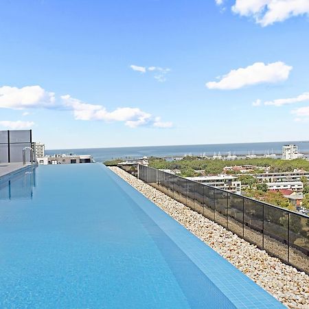 ☆ Heart Of St Kilda ☆ Infinity Pool+Parking+Wifi Lejlighed Melbourne Eksteriør billede