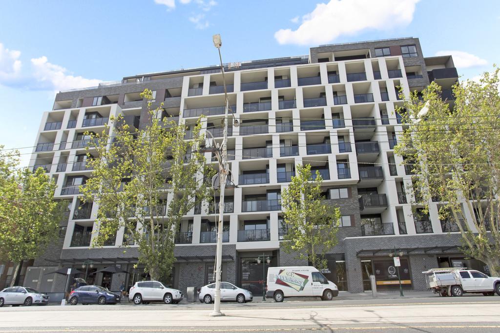 ☆ Heart Of St Kilda ☆ Infinity Pool+Parking+Wifi Lejlighed Melbourne Eksteriør billede